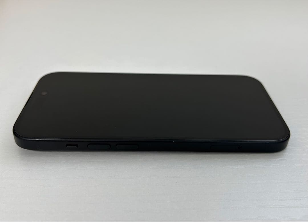 iPhone15　128GB　ブラック　SIMフリー