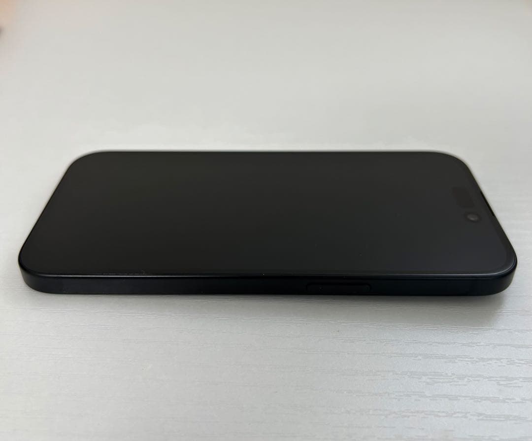 iPhone15　128GB　ブラック　SIMフリー