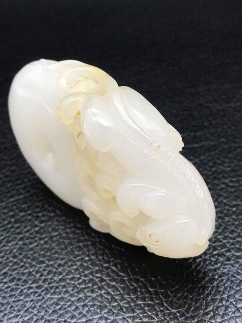 清時代　和田玉　瑞獣玉佩　純和田玉彫り　古玉石　　白玉(F-66)