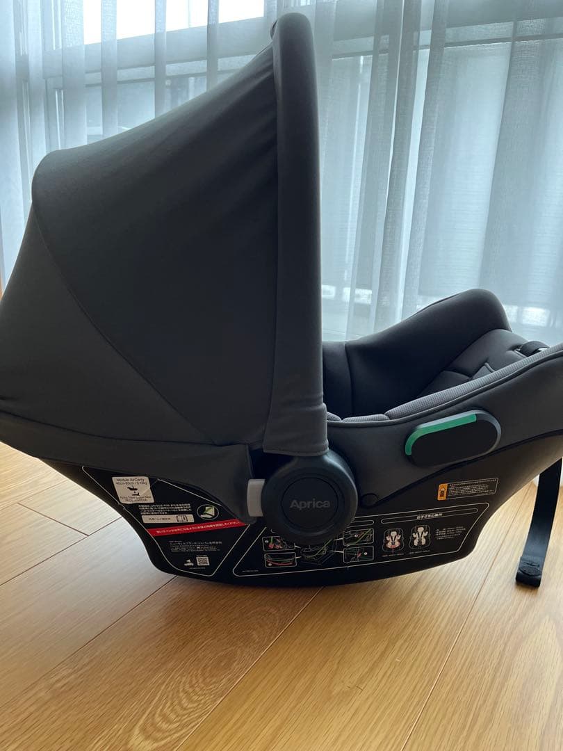 【美品】アップリカ チャイルドシート エアキャリー AB グレー