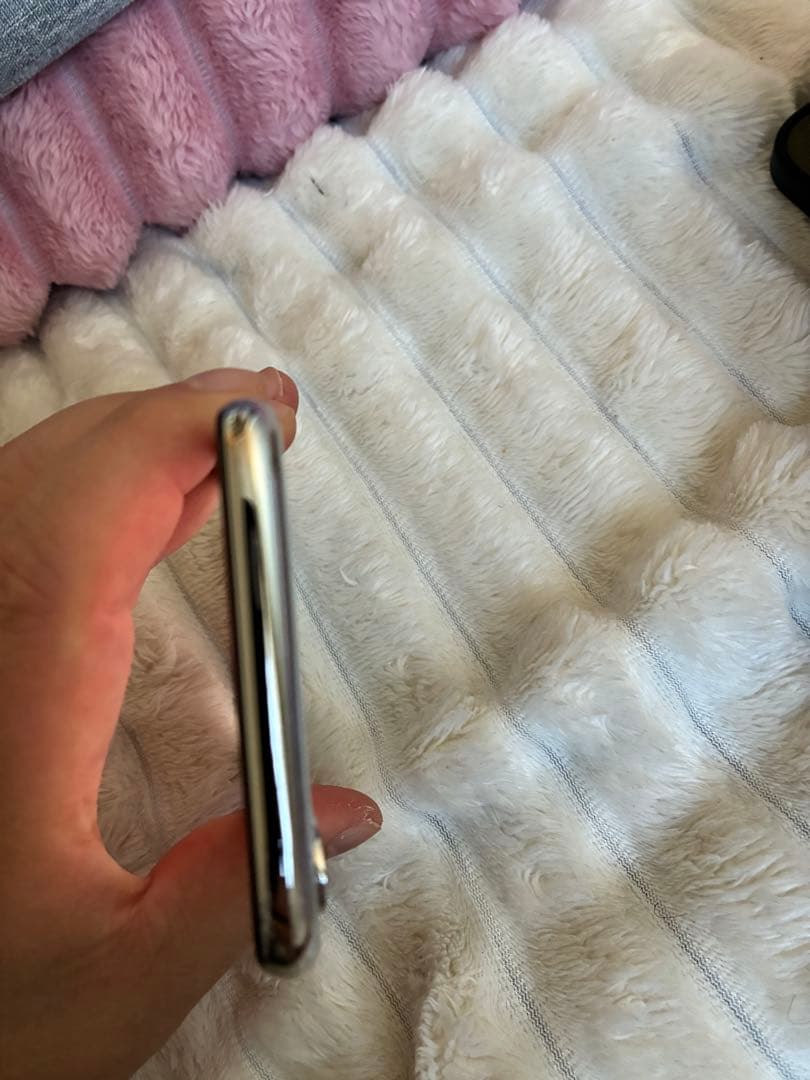 iPhone X 64GB 程度良好　64GB イオシスで購入