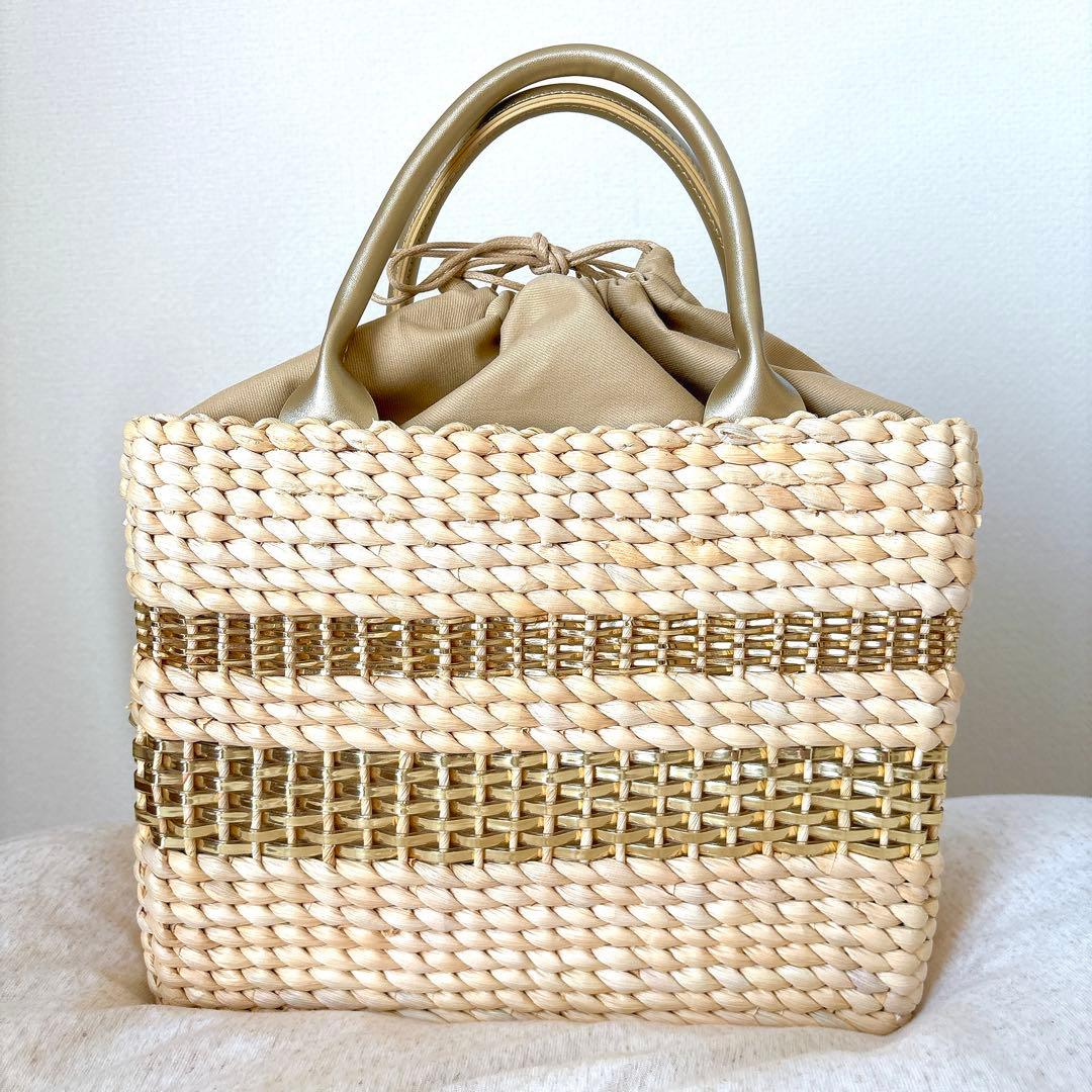 【お値下げ中】匿名配送　アンテプリマ　チェストワイヤートート　シャンパンゴールド