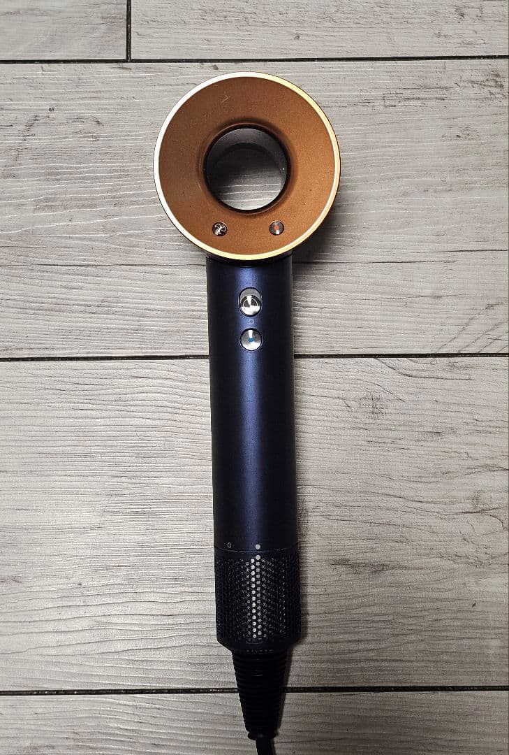 数量限定　保証付　ダイソン　メンテナンス済み　dyson hd08　ダークブルー