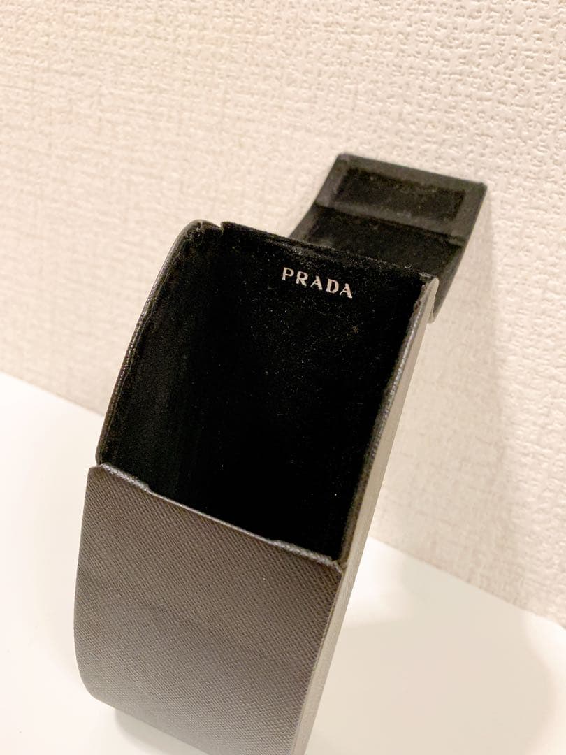PRADA プラダ　サングラス