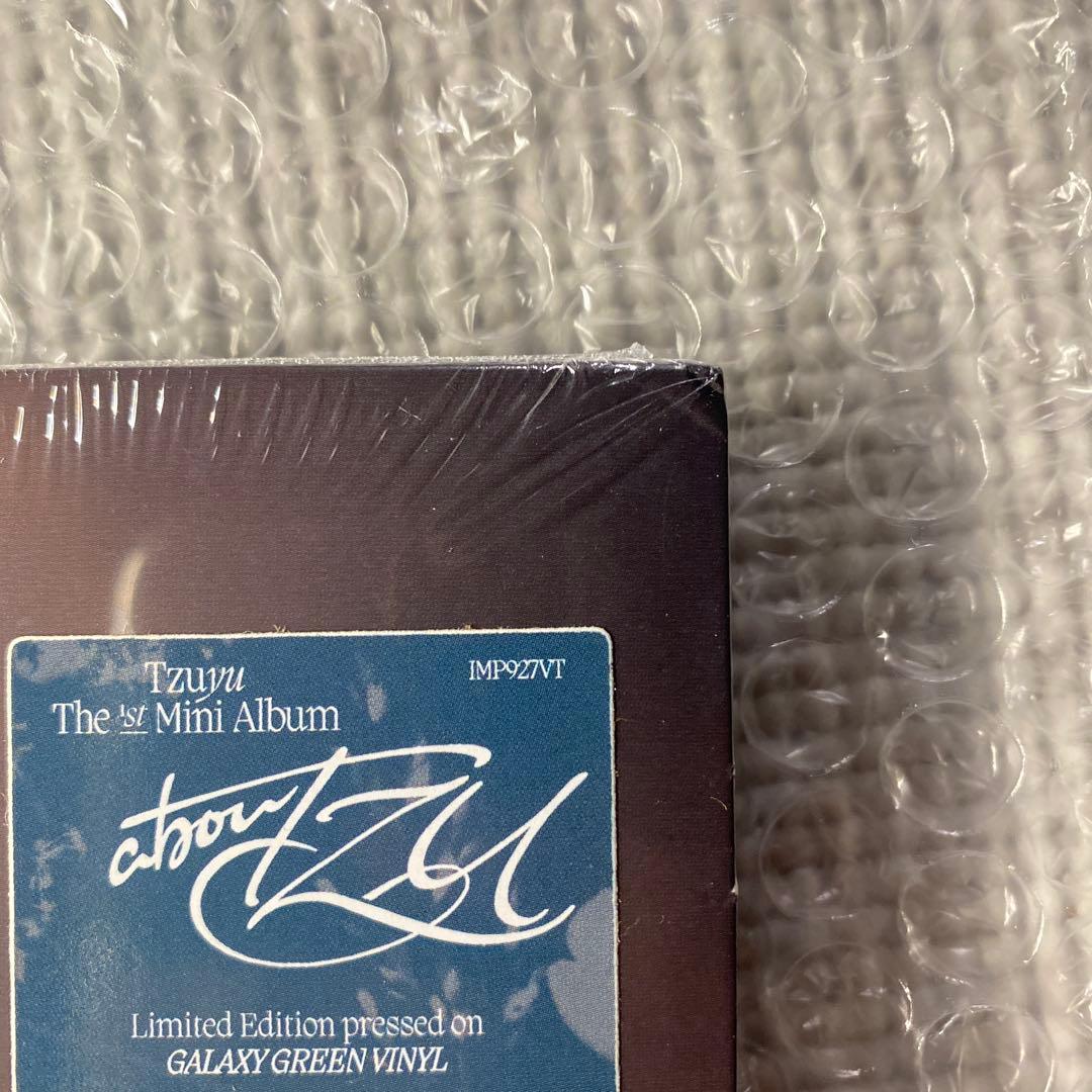 【saya】TWICE ツウィ abouTZU Vinyl Target.