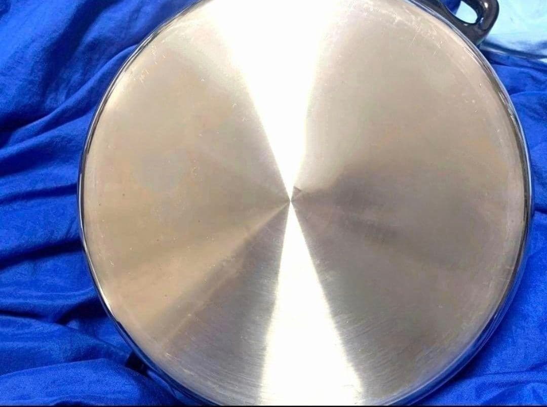 新品 NEW MAGIC SEAL 2903に中古inkor 大フライパン追加