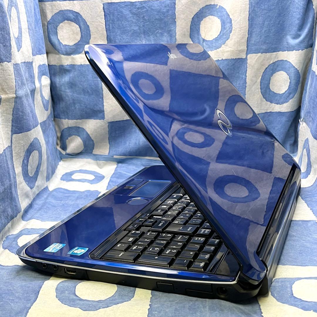 爆速SSD480G☆i7☆大人気ブルーノートPC♪ブルーレイ&カメラ！Win11