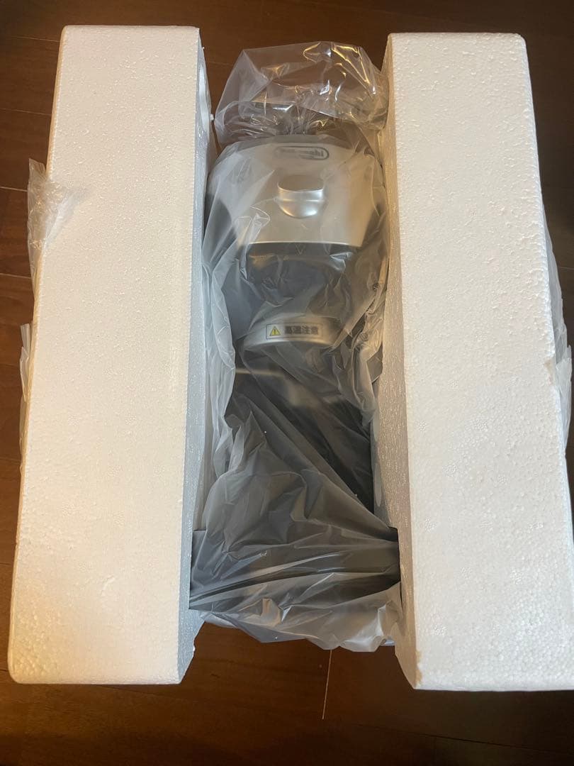 【新品未使用品】DeLonghi エスプレッソ・カプチーノメーカーEC221B