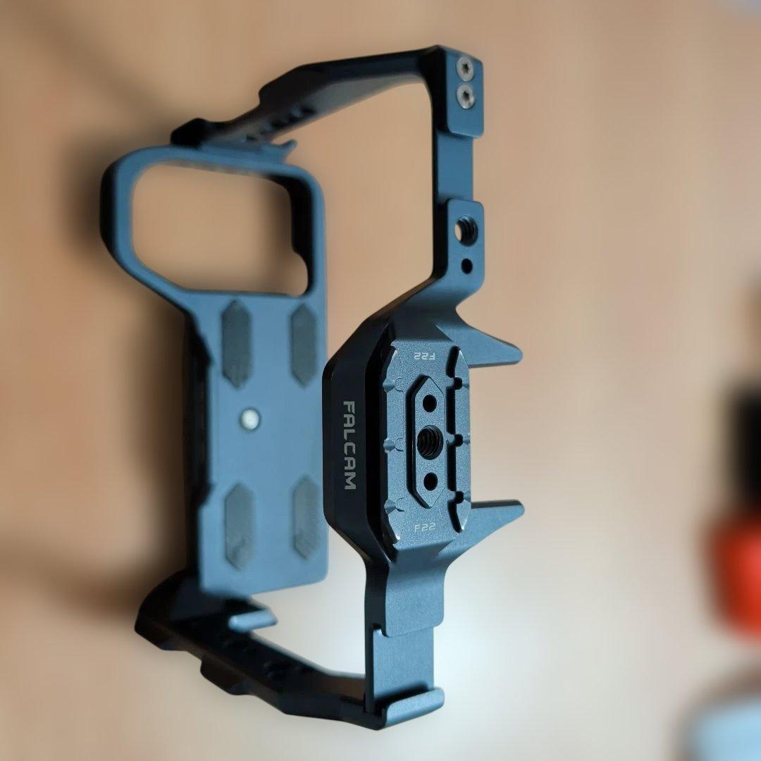 美品 Sony A7 IV 本体 シャッター数4962 ケージ付