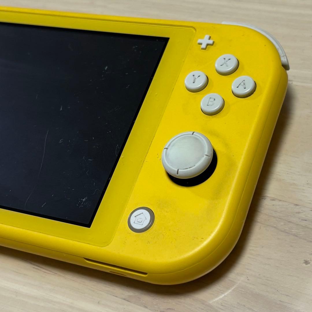 完全動作品中古スイッチライトNintendo Switch Lite イエロー
