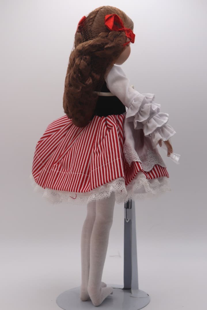 What Big Eyes You Have エファンビー・ドール 35cm