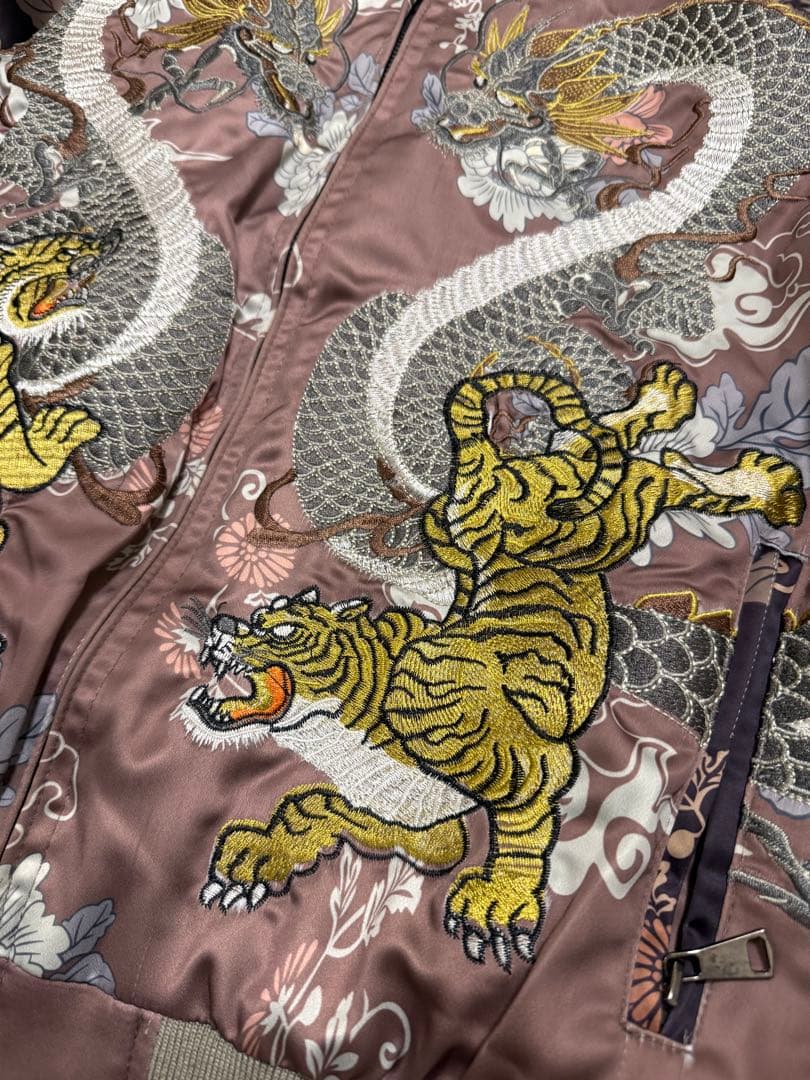 刺繍　ZARA WOMAN スカジャン リバーシブル 龍 虎 Mサイズ