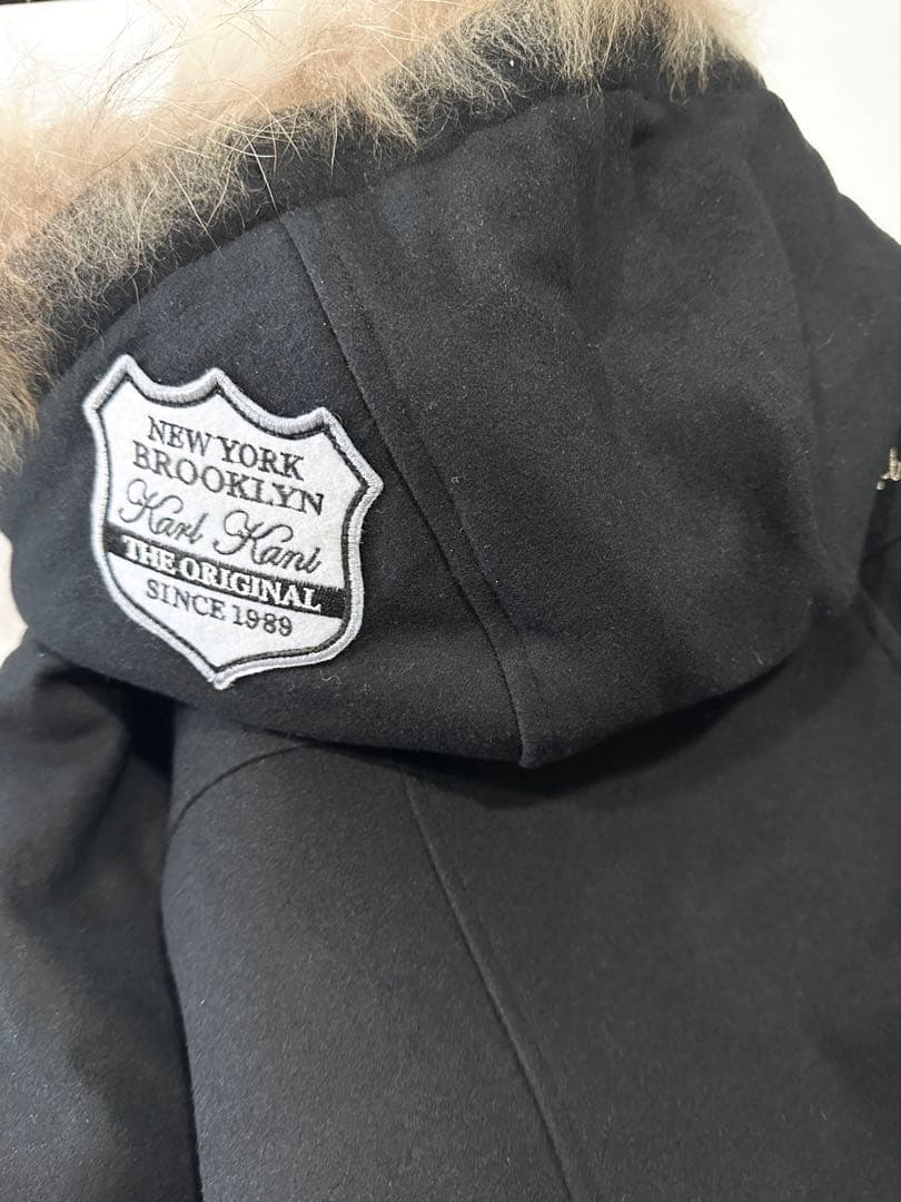 新品タグ付き　Karl Kani カールカナイ　ブラックスタジャン　Lサイズ