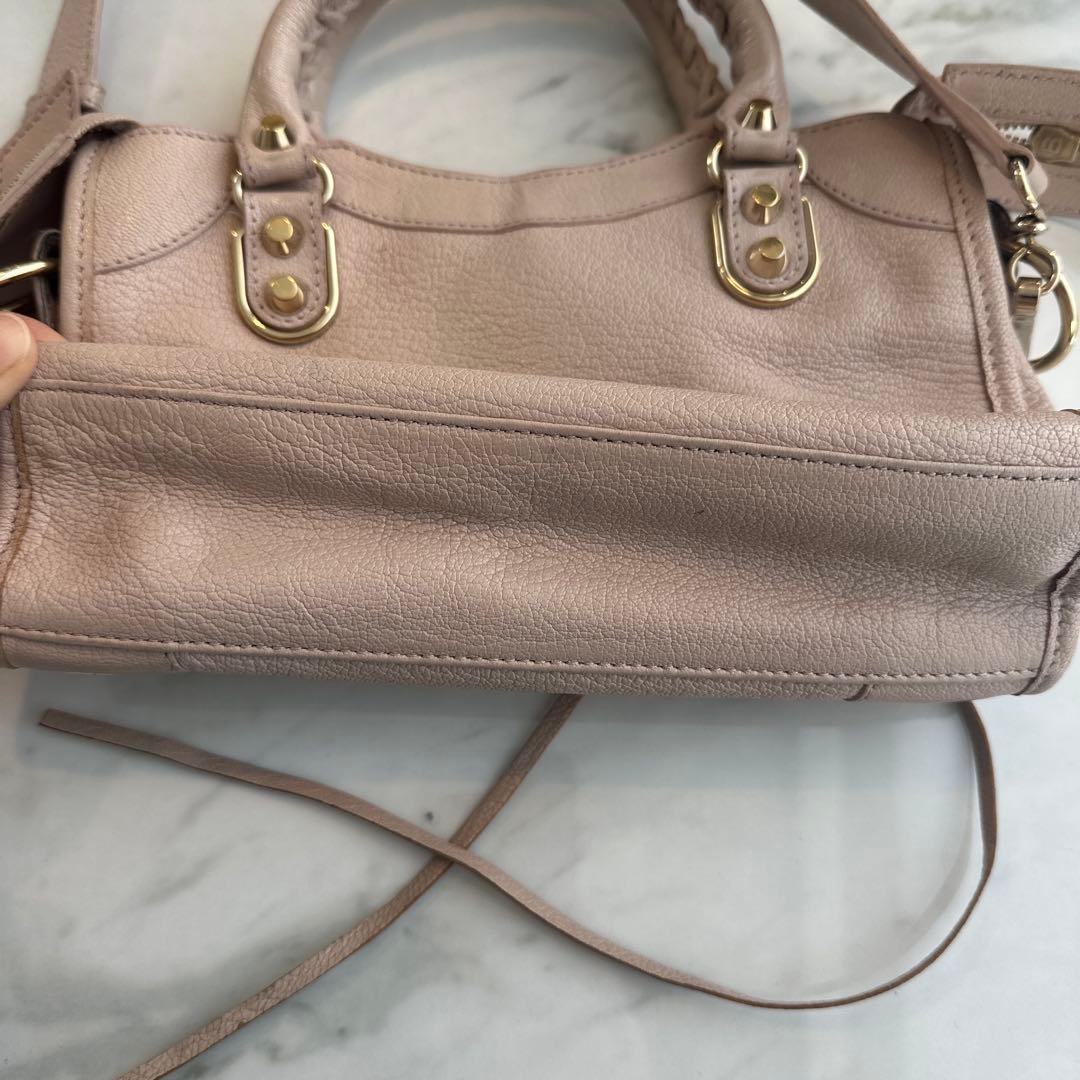 バレンシアガ　ハンドバッグ　レザーショルダーバッグ　ピンク　ベージュピンク