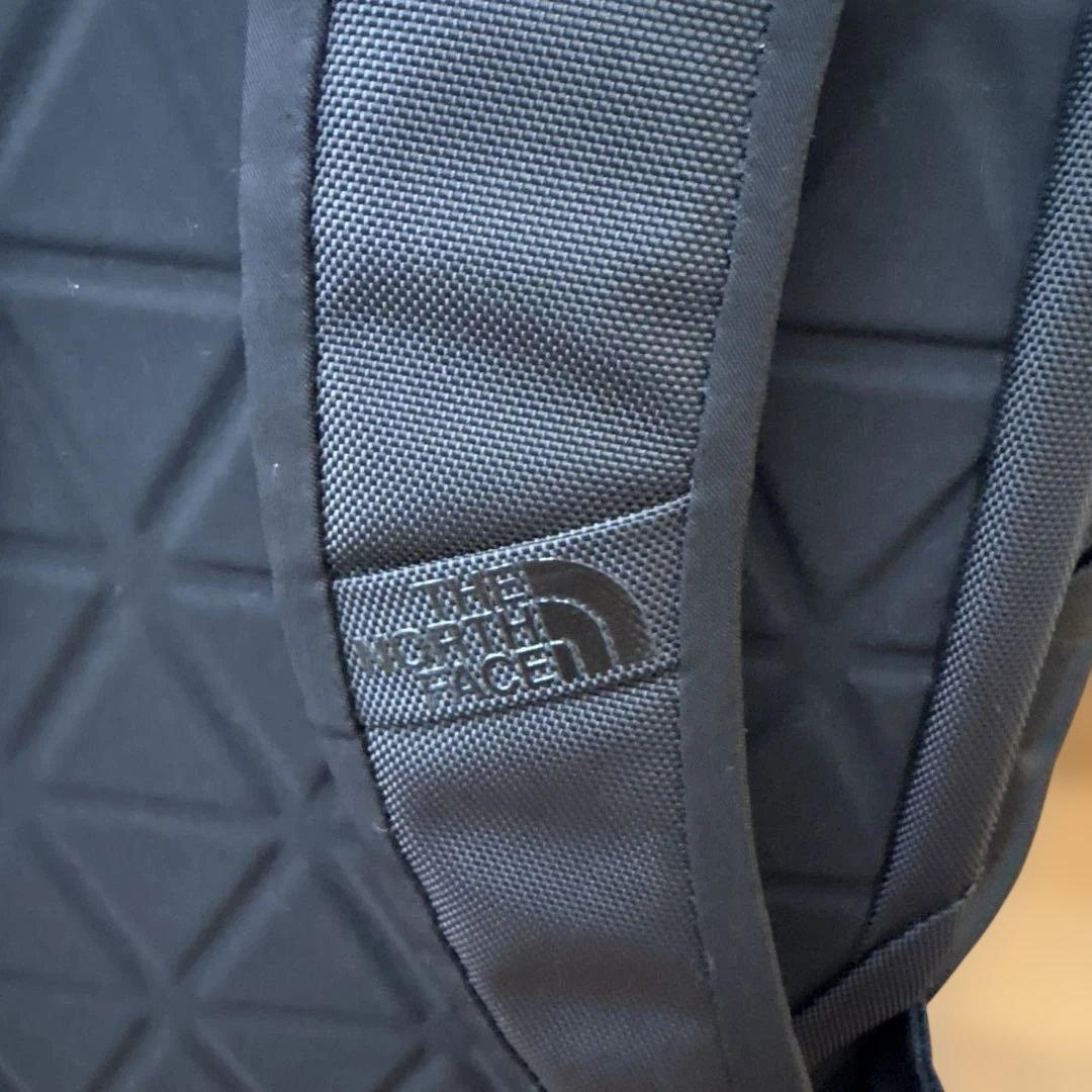 THE NORTH FACE ブラック リュック・バックパック　24L