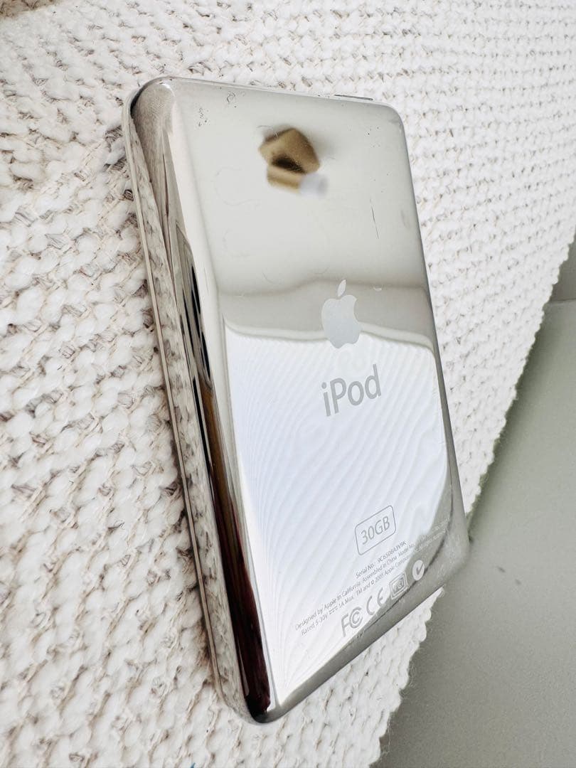 極美品 iPod Classic 5.5世代 MA444 30GB新品バッテリー