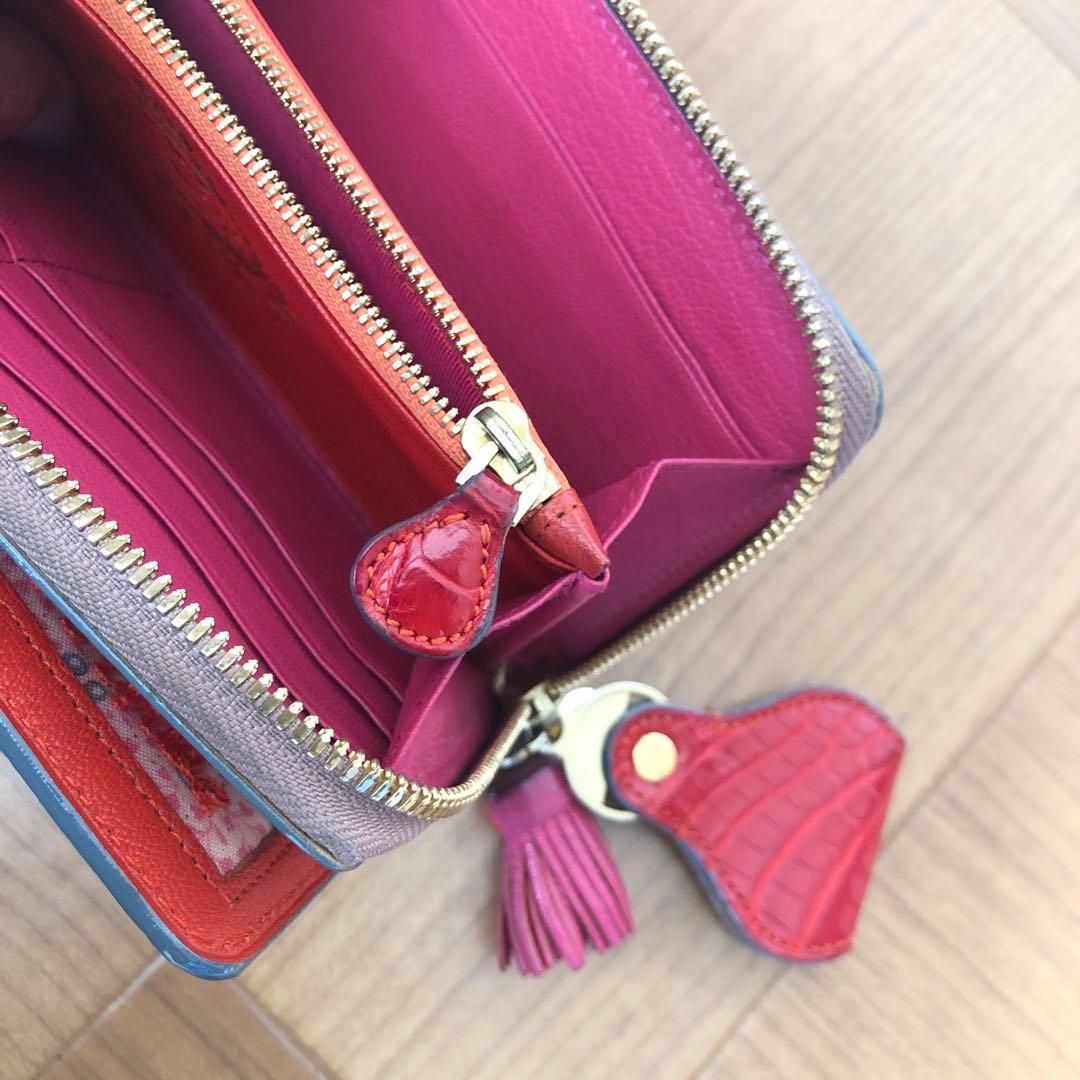 チビナイル　CIVINILE クロコダイルレザー長財布 タッセル付き