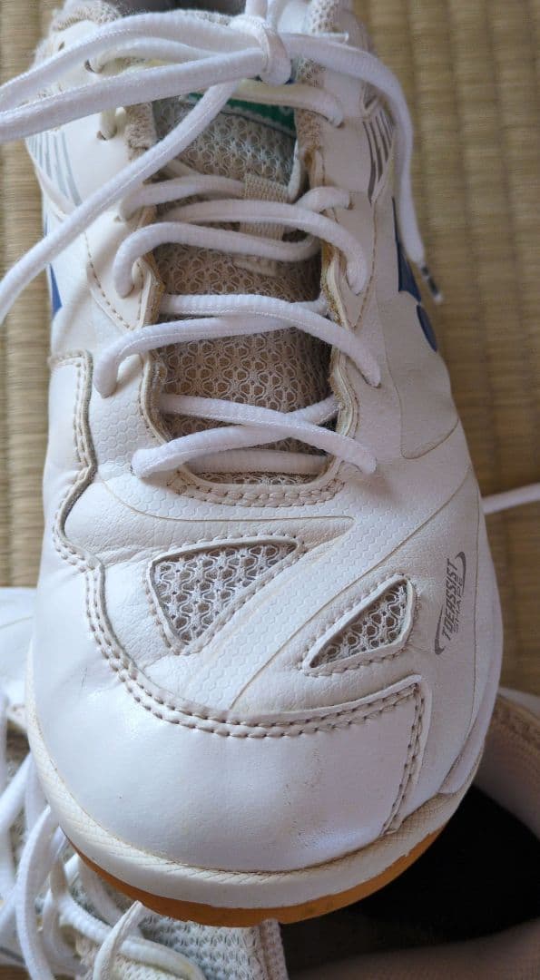 【中古品】ヨネックス バドミントンシューズ ホワイト【75周年記念】