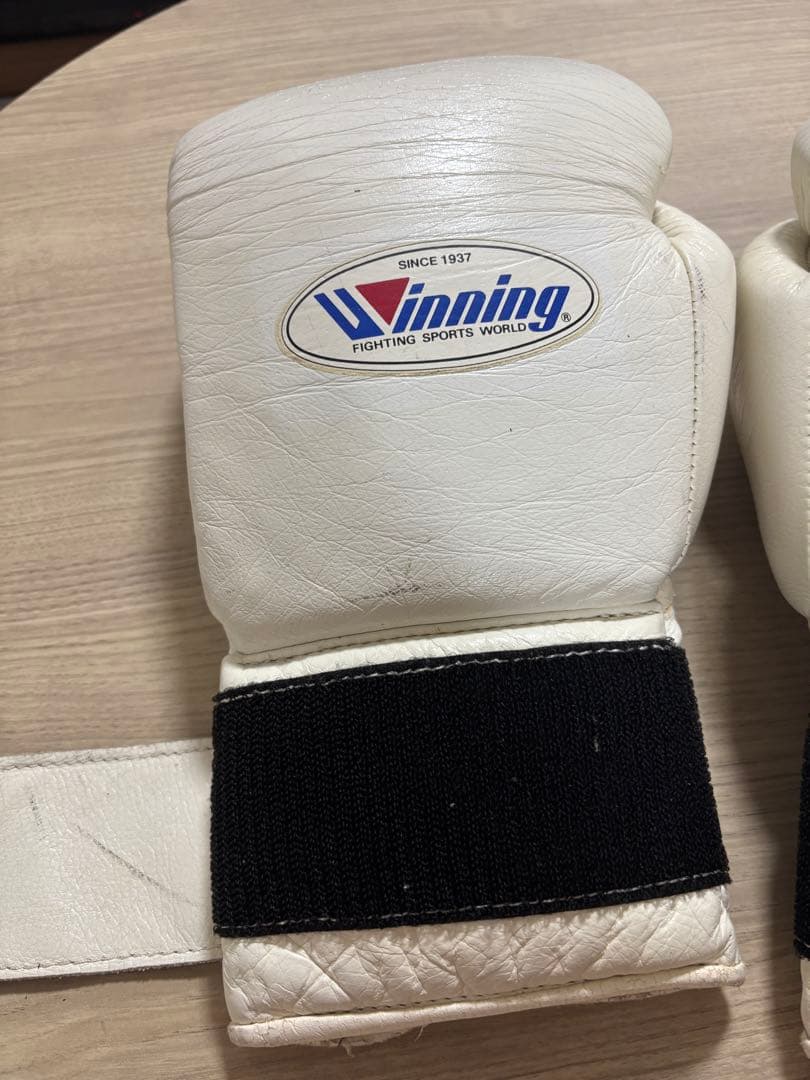 Winning ボクシンググローブ 12オンス ホワイト