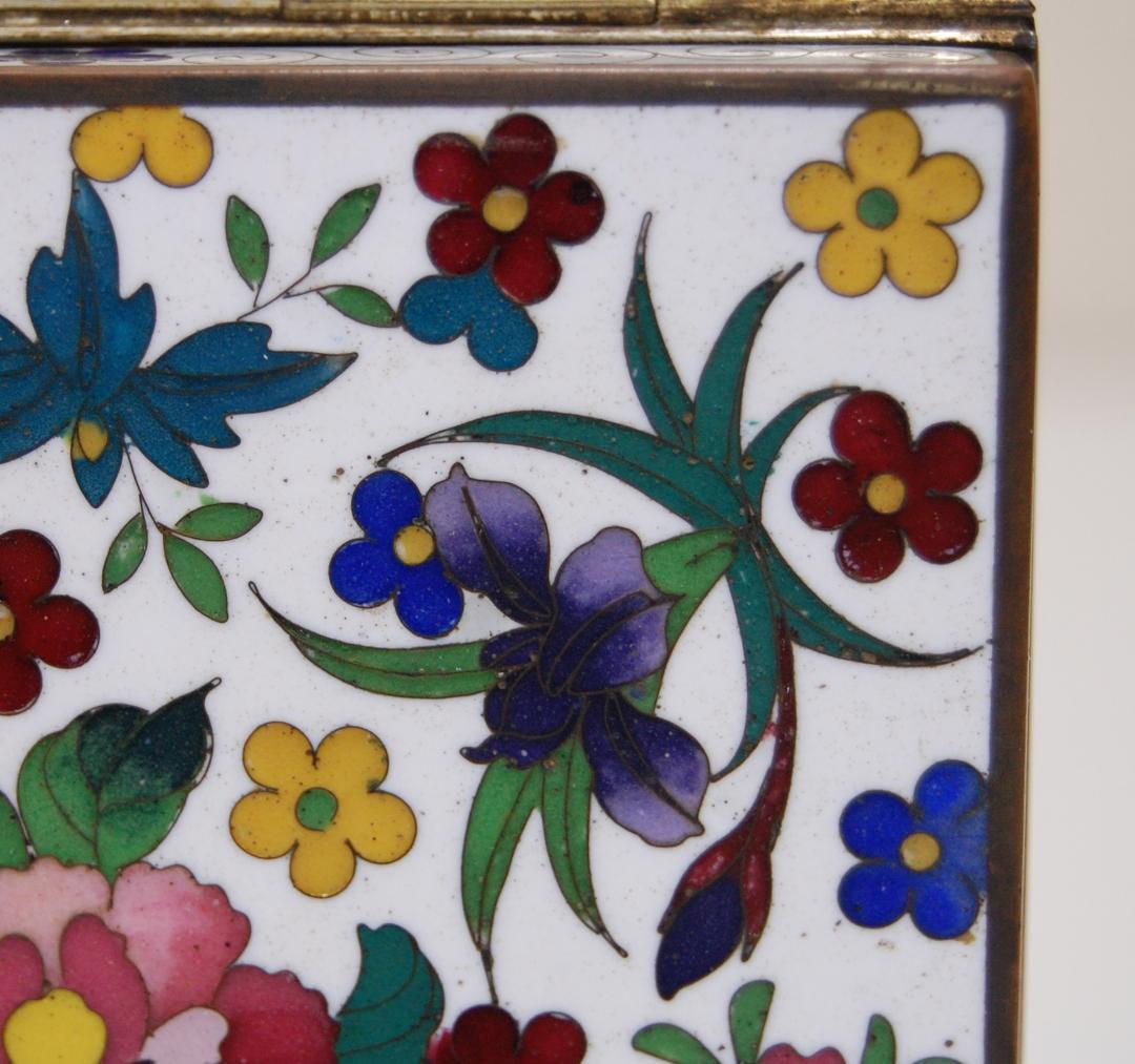 七宝焼 金工 銅胎 花紋様宝石箱　白花詰　中国　小箱 ジュエリーボックス　風水