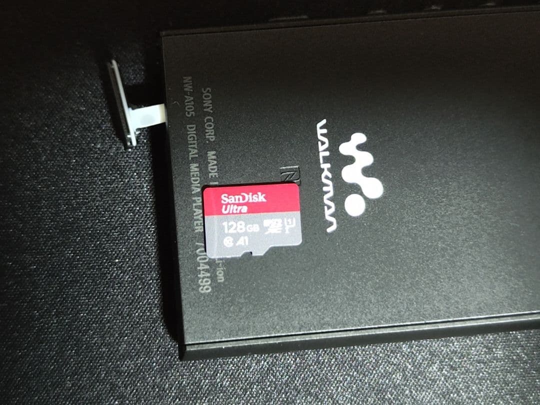 【美品】NW-A105 16GB Androidウォークマン おまけ多数