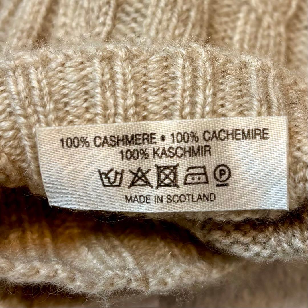 【新品タグ付】ジョンストンズ カシミヤ100% ケーブルニット 手袋 ベージュ