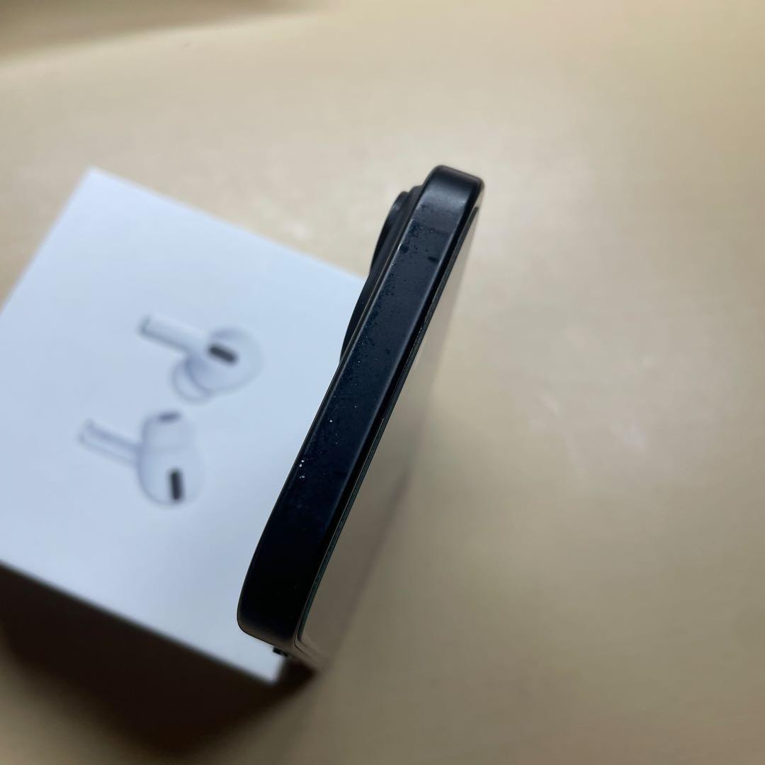 iPhone15 256GB SIMフリー　割れなし　バッテリー最大容量80%