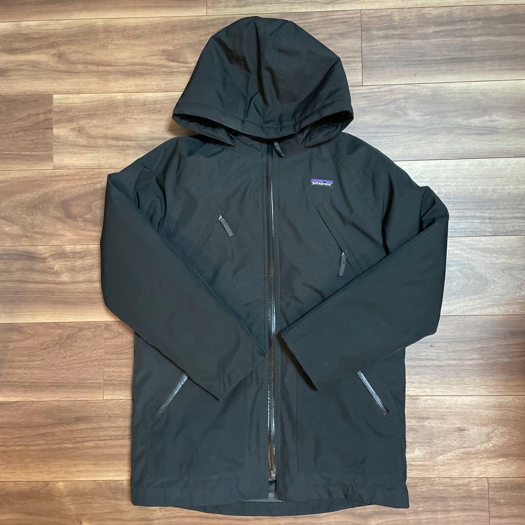 Patagonia キッズXL黒ジャケット ダウンジャケット付き