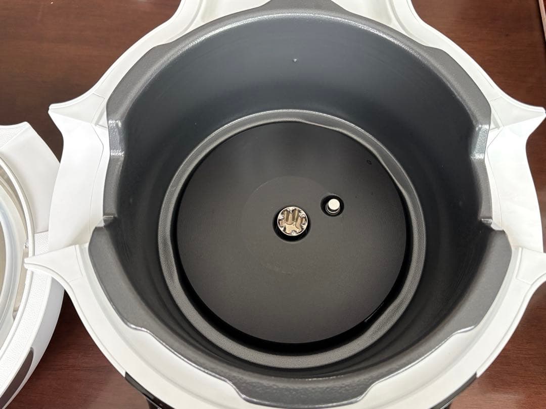 T-fal ラクラクッカー プロ 電気圧力鍋 別売りのガラス蓋とセットでどうぞ