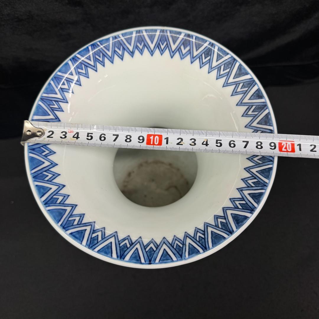 三川内焼　平戸嘉右衛門作　染付　松竹梅　花瓶　壺