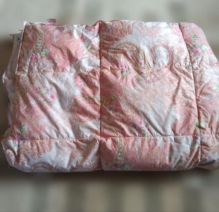 ロワール 羽毛 ダウン92%肌掛け布団 150×210cm ピンク系