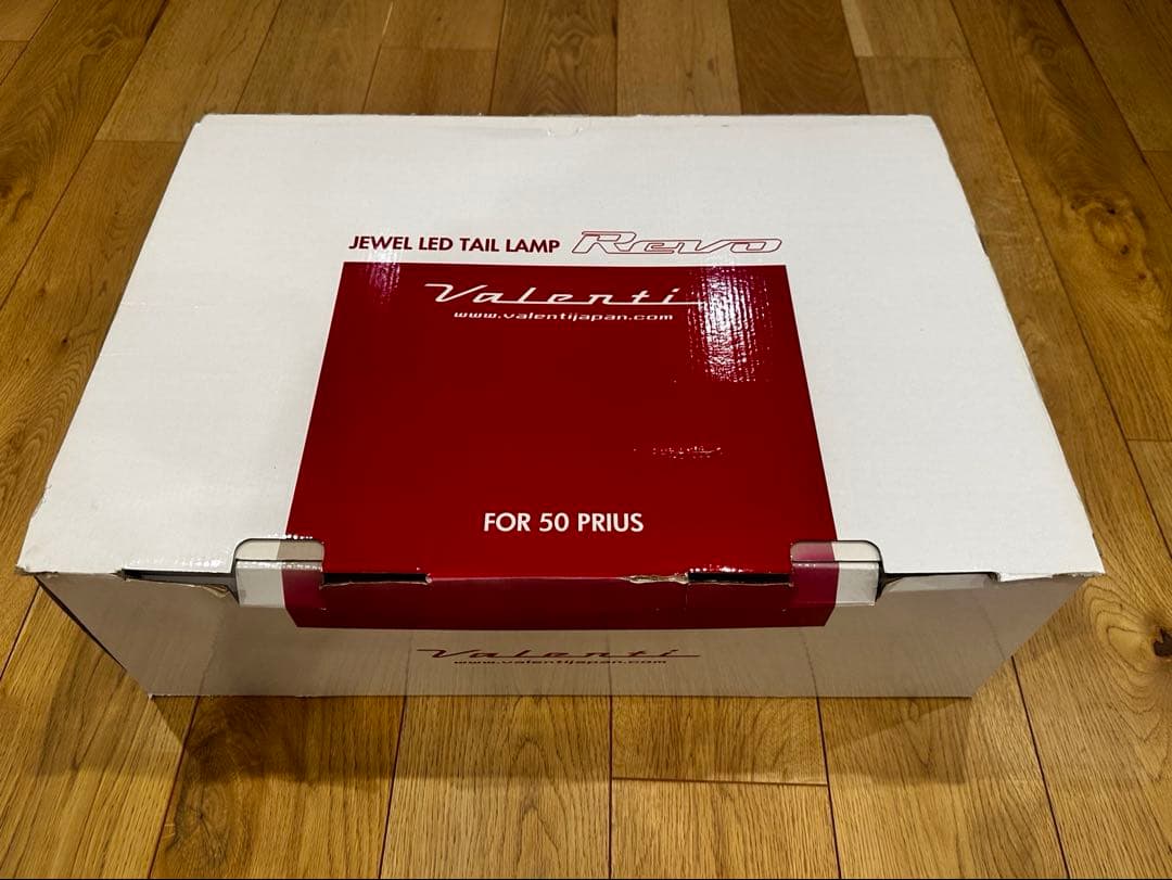 50プリウス　前期　ヴァレンティテールランプ　シーケンシャル　LEDテール