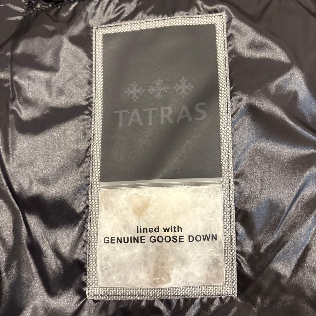 タトラス　フーデッドダウンジャケット