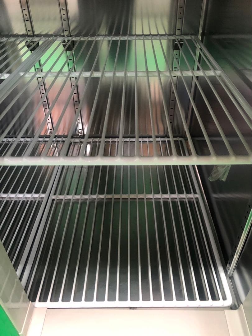 ☆地域限定送料無料☆工場整備品☆ホシザキ　テーブル型　冷蔵庫　RT-120SDG