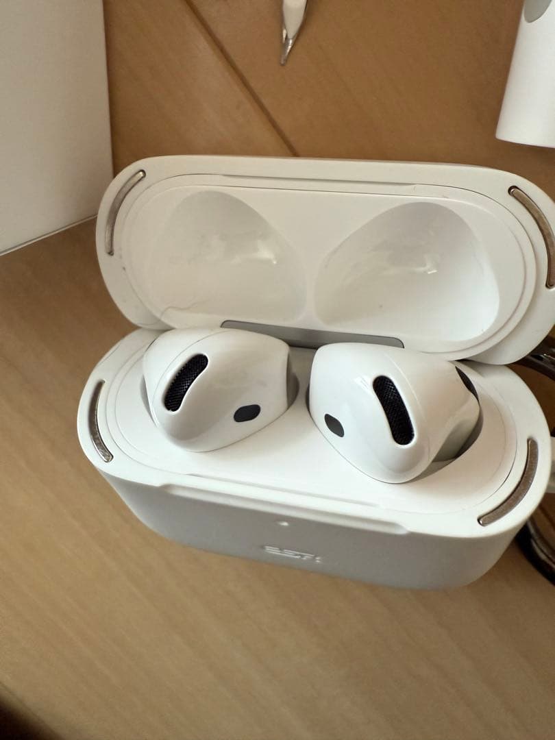 Apple AirPods 4 (ANC) 本体&ケース&クリーナーセット