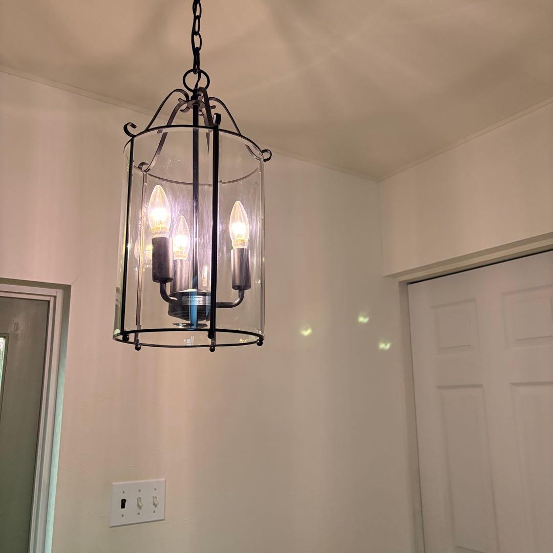 ☆ディクラッセ☆トルド　3灯　アールデコ　シャンデリア　アイアン　ガラス