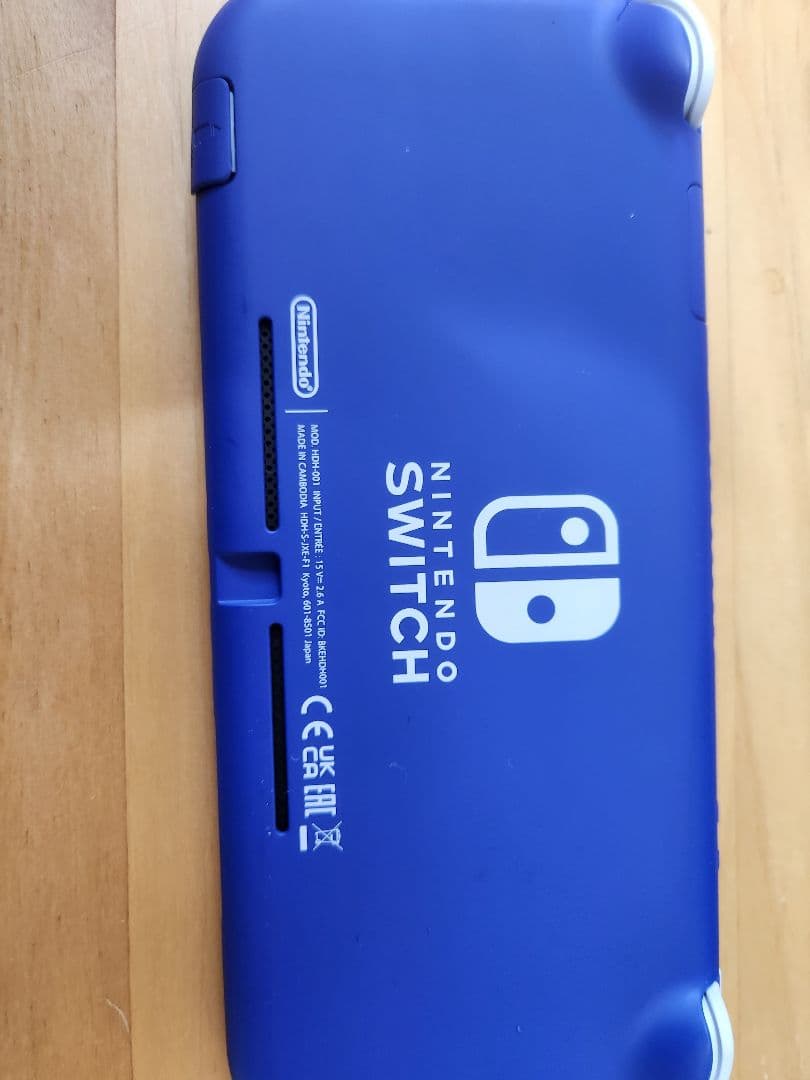 Switchライト２０２４年製造