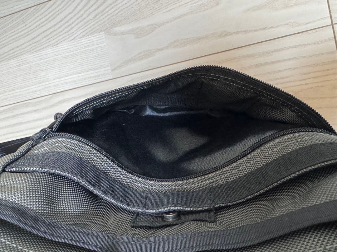 BRIEFING ブリーフィング　デイトリッパーズ 廃盤カラー　スチール