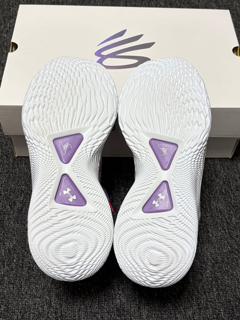 シューズ(男性用) Under Armour Curry Flow 9 26cm