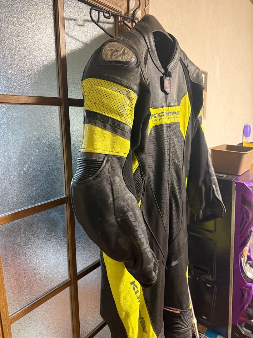 KOMINE レーシングスーツ　サイズ4XLB