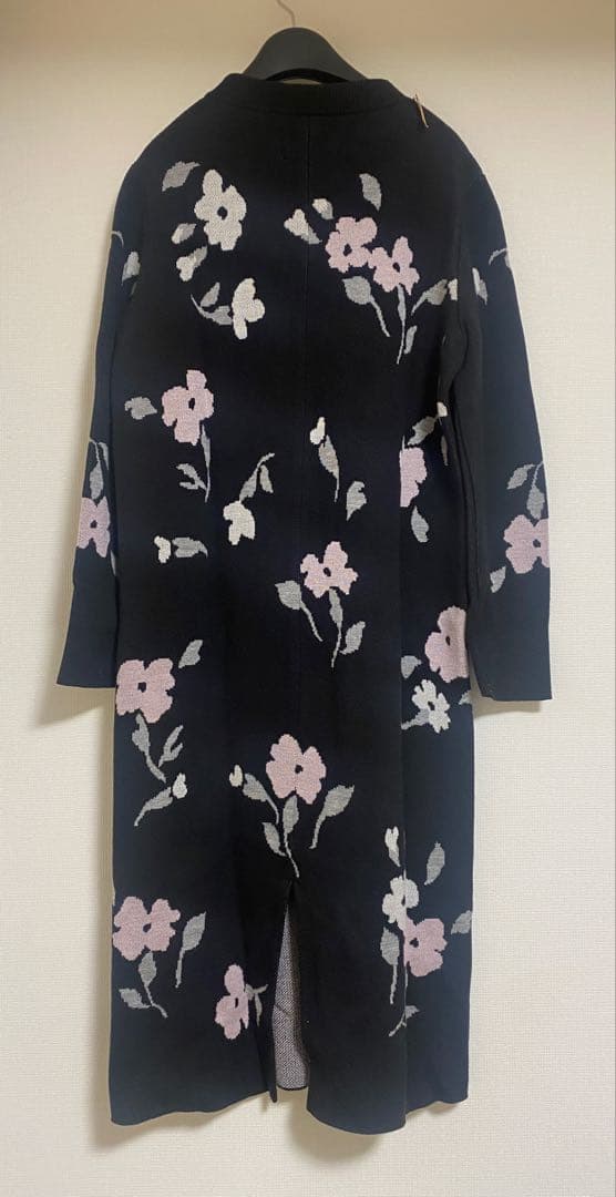 seventen by miho kawahitoフラワージャガードニットワンピ