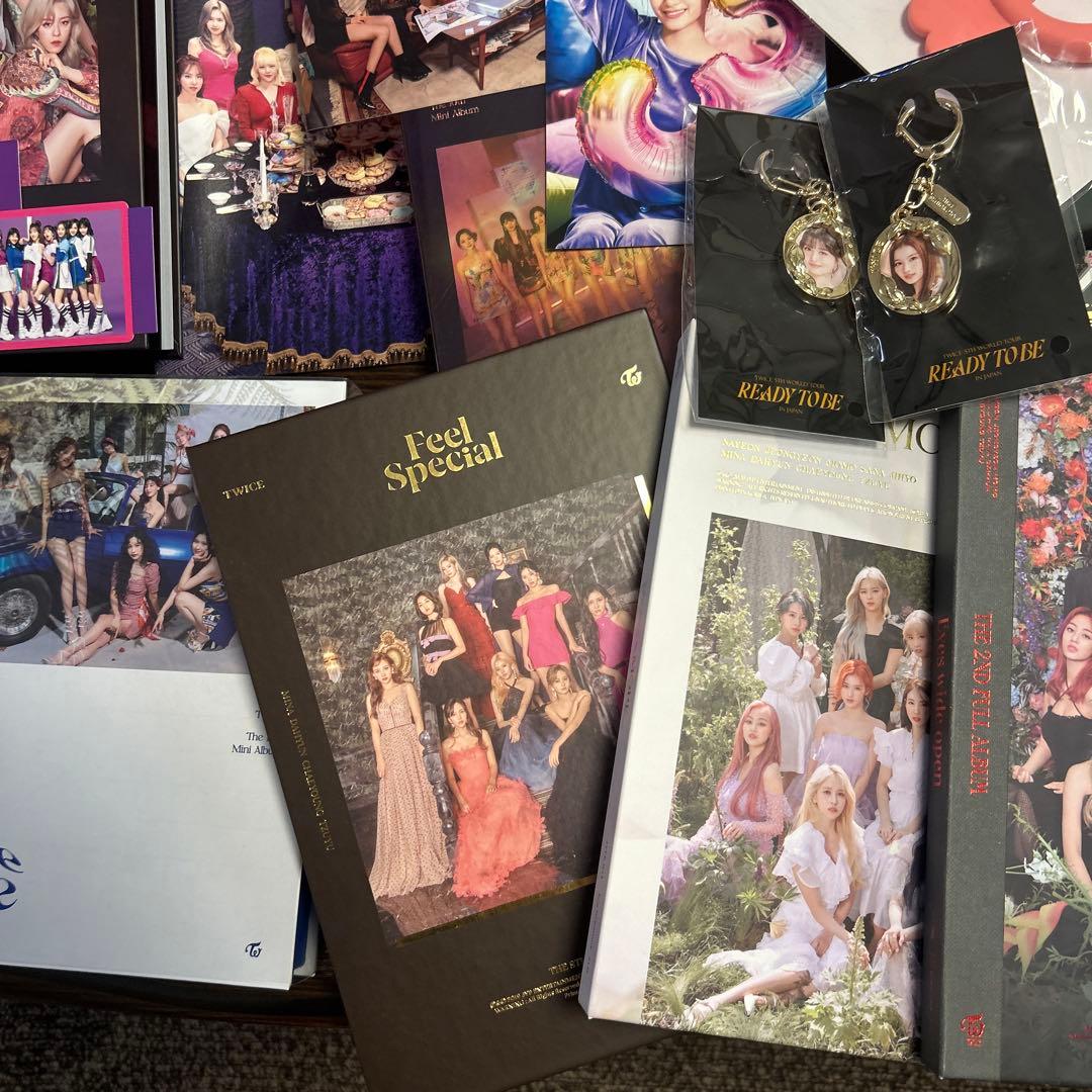 TWICE グッズCD DVD等まとめ売りKポップアジアonce卒業