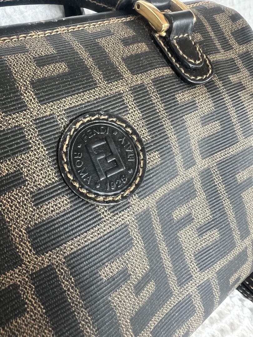 Fendi FFロゴ ハンドバッグ ブラウン/ブラック