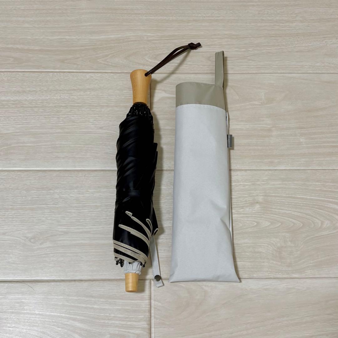 サンバリア100　折りたたみ日傘　2段折　コンビ　ホワイト