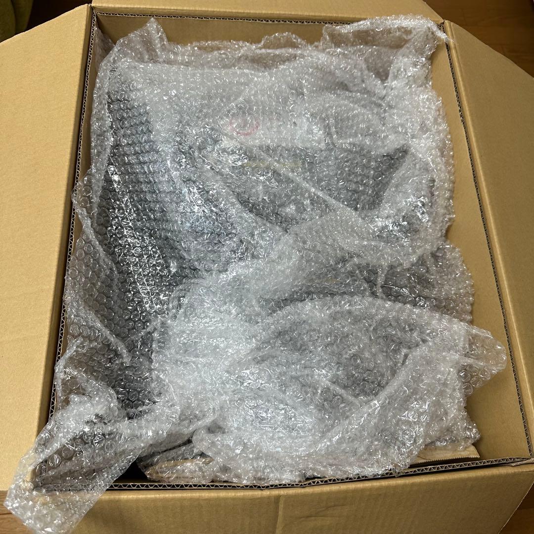 コンビCombi THE S ISOFIXエッグショック　チャイルドシート