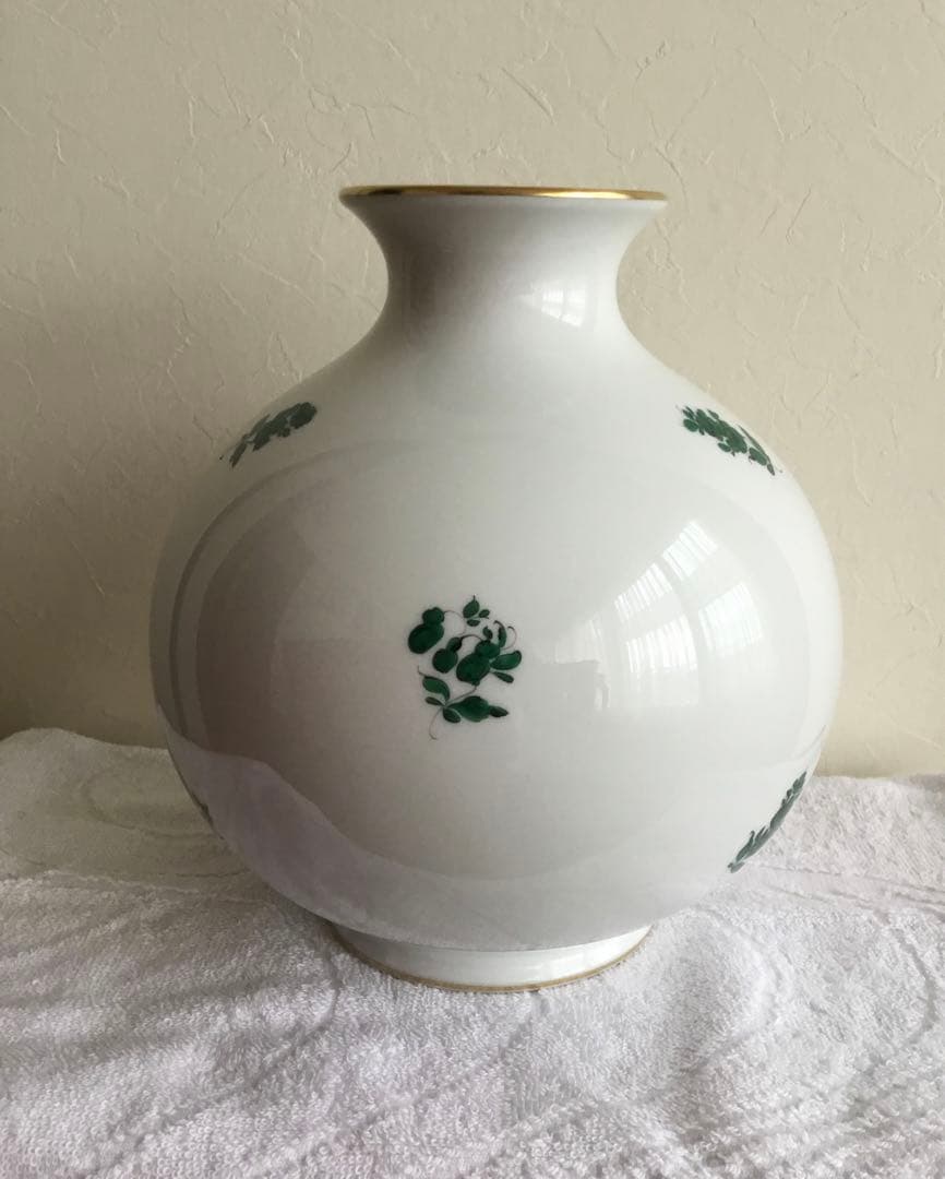 アウガルテン　花瓶19㎝　マリアテレジア　薔薇