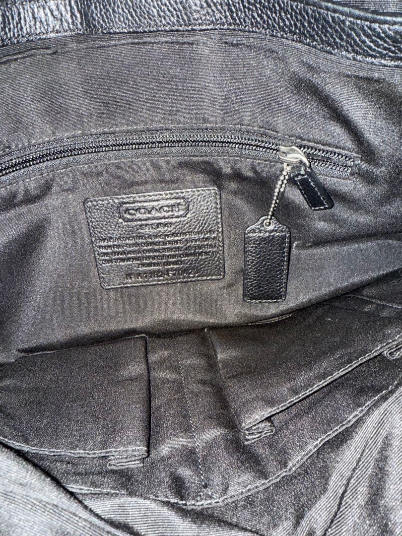 【美品】COACH コーチ レザー メッセンジャーバッグ F70423 黒 A4