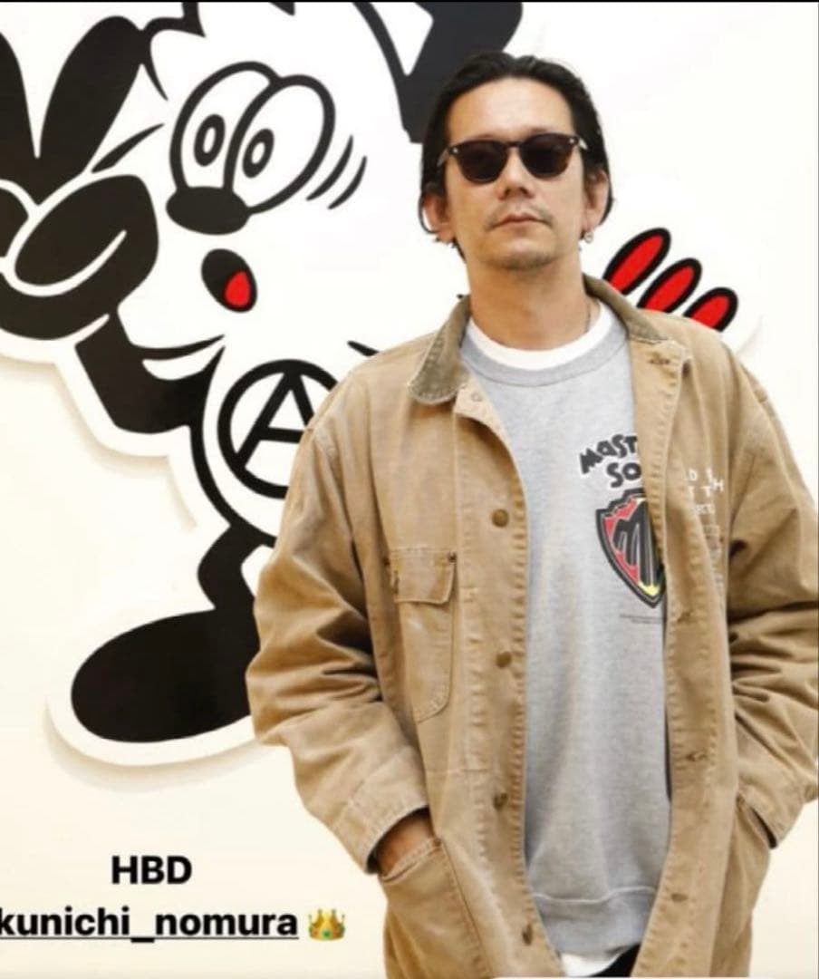 カーハート　ミシガンチョアコート　星タグ