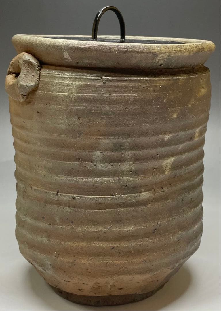 古備前　桂又三郎織　輪耳種壺水指　江戸末期　Y441