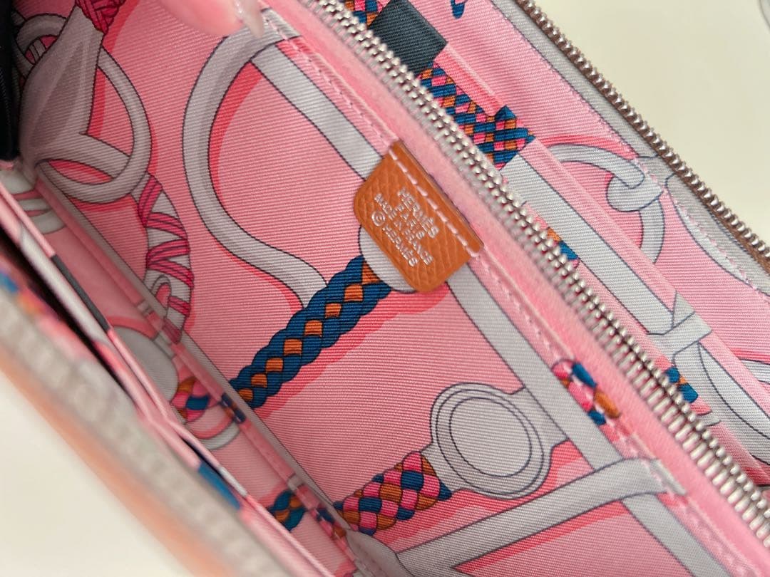 エルメス　シルクイン　長財布